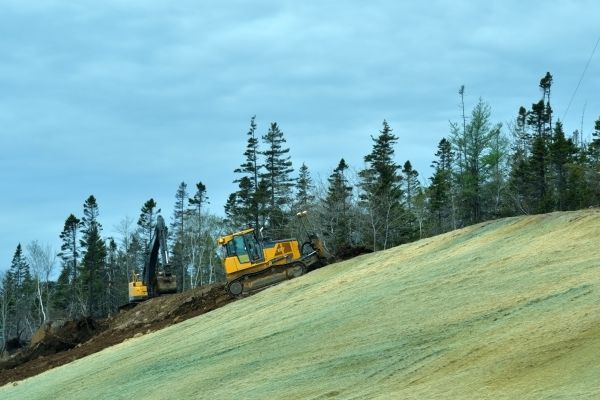 Cost of Hill Excavation in Hickory