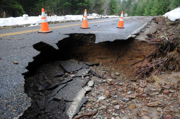 Sinkhole Filling in Hickory