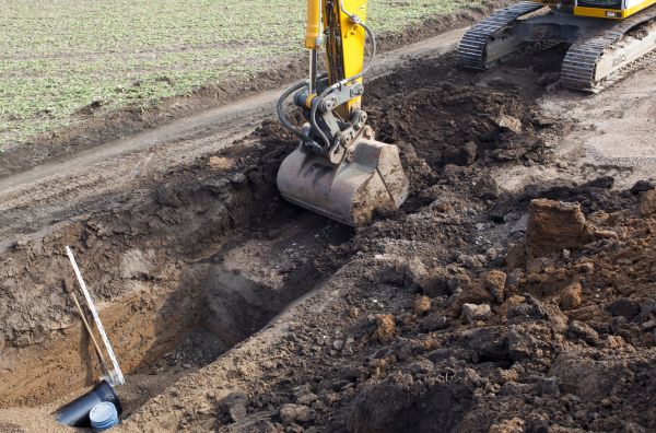 Cost of Backhoe Trenching in Hickory